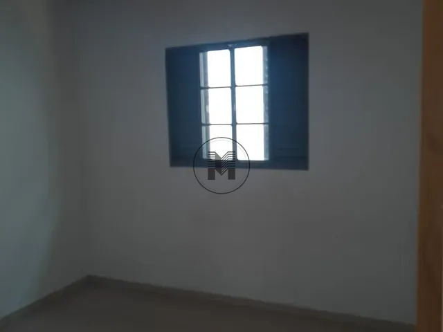 Casa 2 quartos e 1 banheiro, à venda, no bairro Vila dos Comerciários II em Guaratinguetá