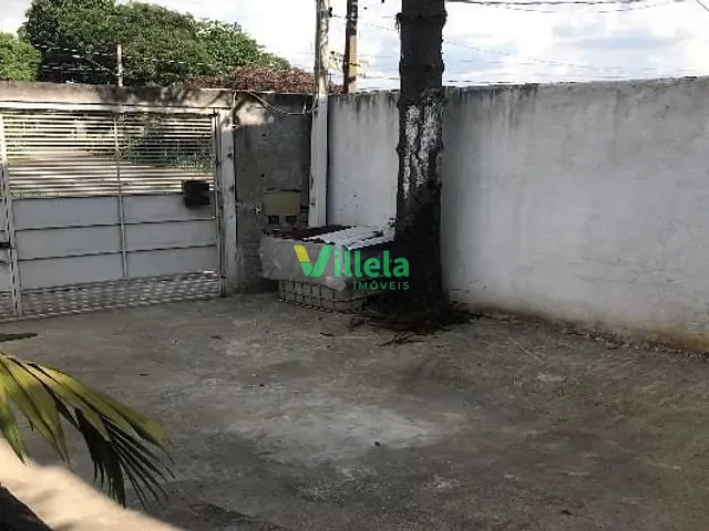 Casa com 305m² 2 quartos e 1 banheiro, à venda, no bairro Estância Fraternidade em Itaquaquecetuba