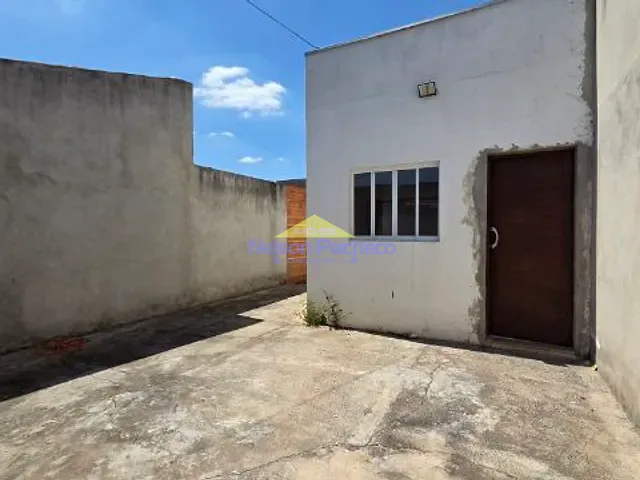 Casa com 150m² 2 quartos e 1 banheiro, à venda ou para alugar, no bairro Jardim São Carlos em Rafard