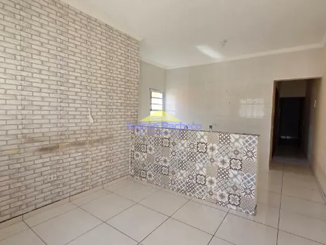 Casa com 150m² 2 quartos e 1 banheiro, à venda ou para alugar, no bairro Jardim São Carlos em Rafard