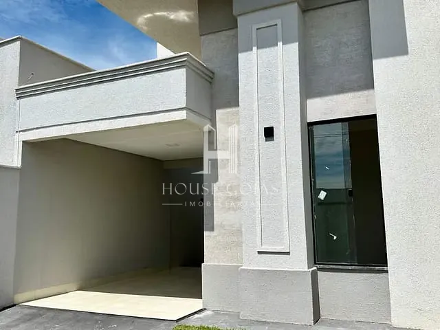 Casa com 180m² 3 quartos e 2 banheiros, à venda, no bairro Jardim das Hortências em Aparecida de Goiânia