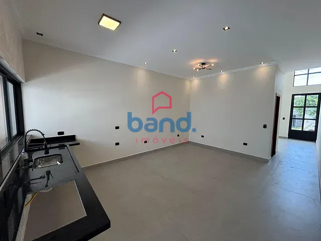 Casa 3 quartos e 2 banheiros, à venda, no bairro Portal Ville Flamboyant em Porto Feliz