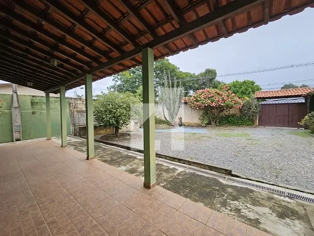 Casa com 543m² 5 quartos e 2 banheiros, à venda, no bairro Caxambu em Jundiaí