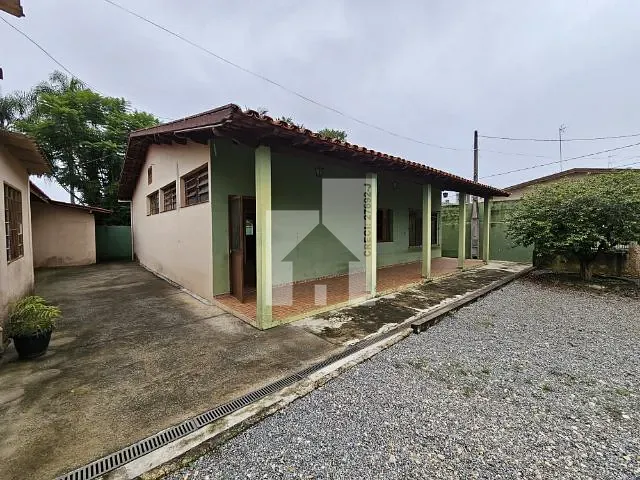 Casa com 543m² 5 quartos e 2 banheiros, à venda, no bairro Caxambu em Jundiaí