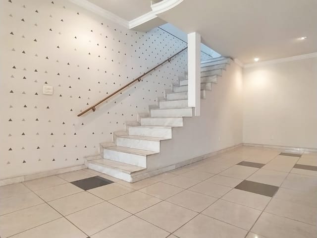 Foto do Casa - Casa para locação com 3 quartos (1 suíte) e duas vagas cobertas, São João Batista, Belo Horizonte, MG | Deltalar Imóveis