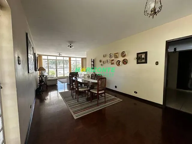 Casa com 708m² 4 quartos e 4 banheiros, à venda ou para alugar, no bairro Jardim Esplanada II em São José dos Campos