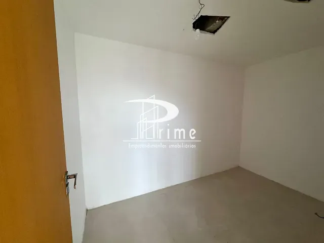 Casa com 450m² 3 quartos e 7 banheiros, à venda, no bairro Badu em Niterói