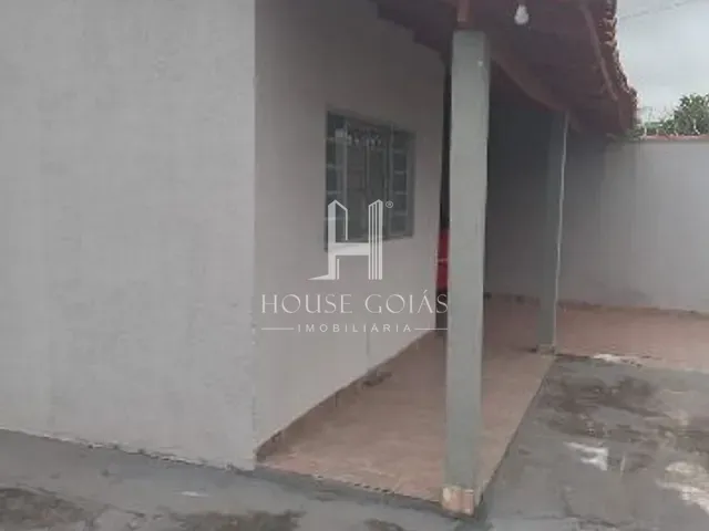 Casa com 369m² 3 quartos e 2 banheiros, à venda, no bairro Parque Ibirapuera em Aparecida de Goiânia