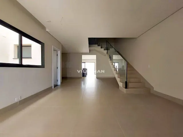 Casa com 177m² 3 quartos e 5 banheiros, à venda, no bairro Jardim Higienópolis em Maringá