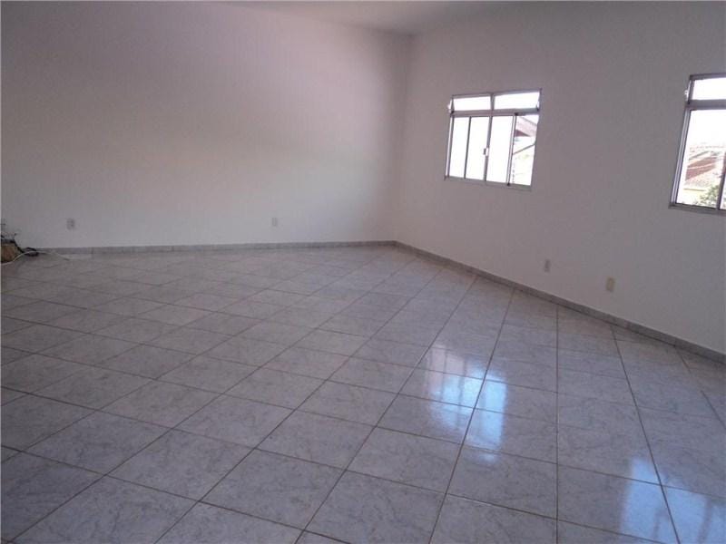 Casa, 4 quartos, 180 m² - Foto 4