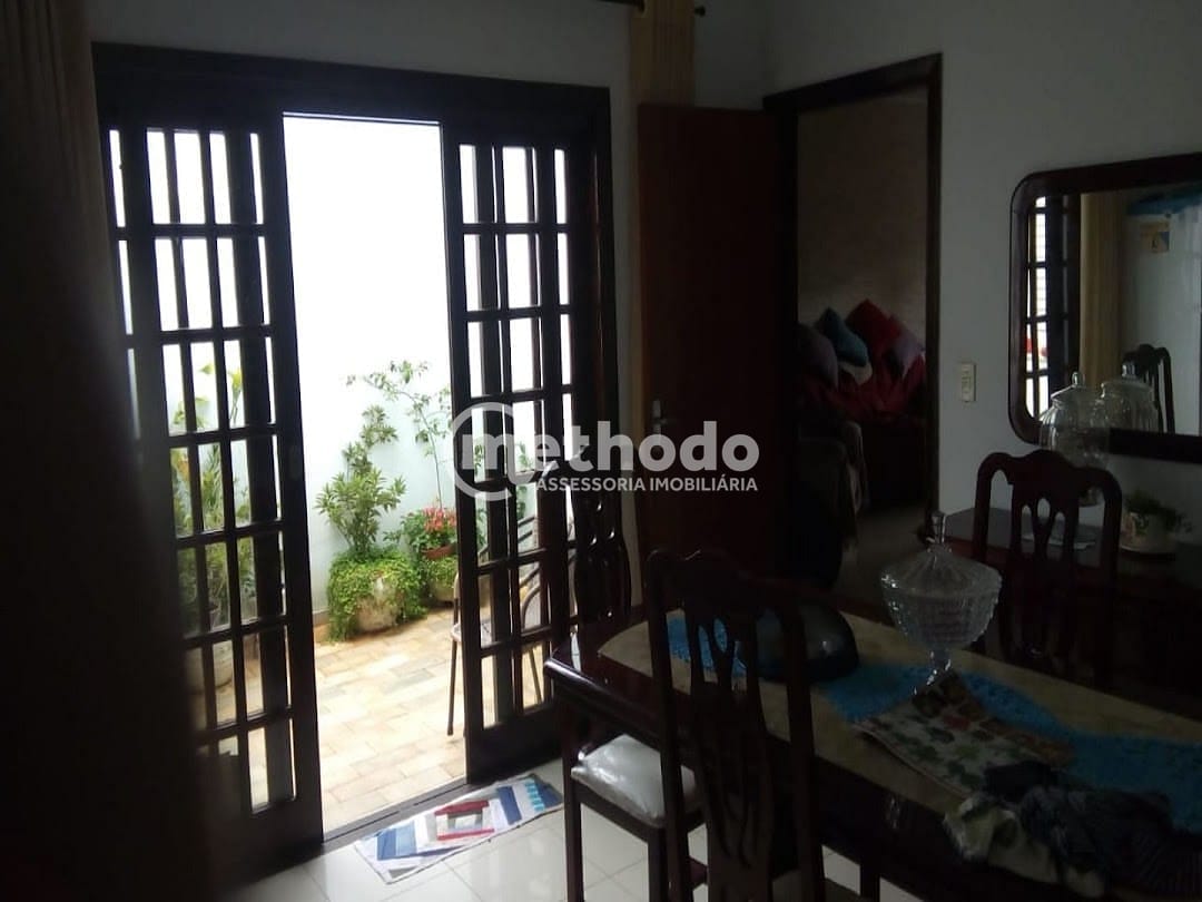 Casa, 4 quartos, 220 m² - Foto 5