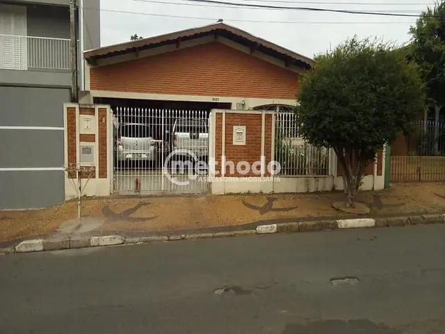 Casa com 300m² 4 quartos e 4 banheiros, à venda, no bairro Parque Taquaral em Campinas