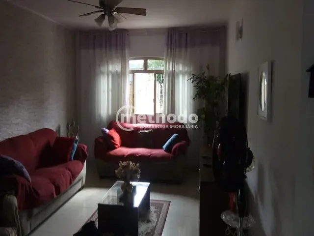 Casa com 300m² 4 quartos e 4 banheiros, à venda, no bairro Parque Taquaral em Campinas