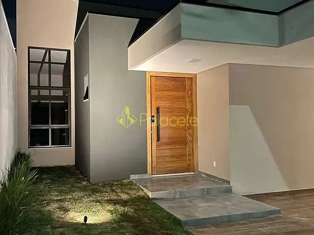 Casa com 250m² 3 quartos e 3 banheiros, à venda, no bairro Jardim Independência em Taubaté