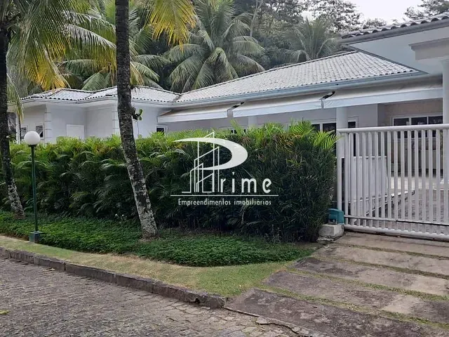 Casa 4 quartos e 6 banheiros, à venda, no bairro Itaipu em Niterói