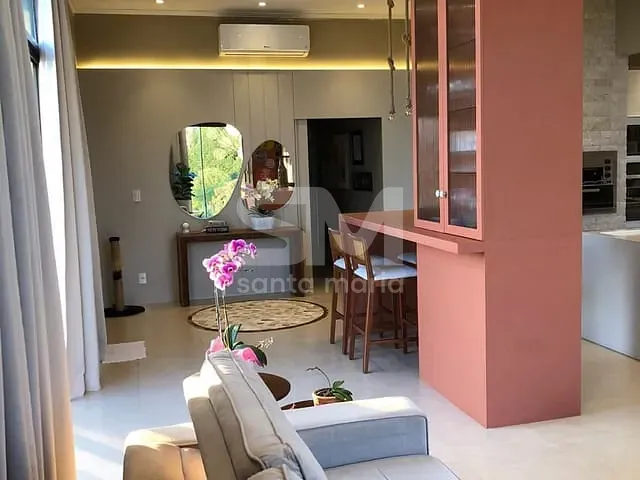 Casa 3 quartos e 2 banheiros, à venda, no bairro Goio-En em Chapecó