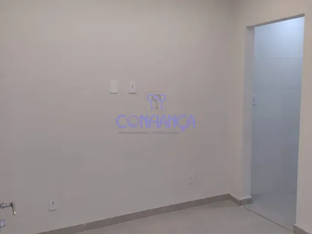 Casa 1 quarto e 1 banheiro, à venda, no bairro Bangu em Rio de Janeiro