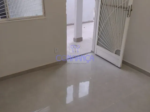Casa 1 quarto e 1 banheiro, à venda, no bairro Bangu em Rio de Janeiro