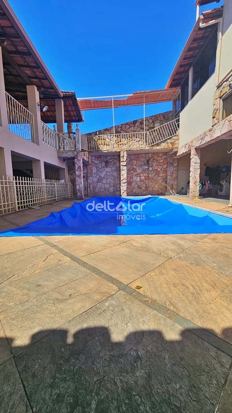 Casa para alugar com 5 quartos, 360m² - Foto 5