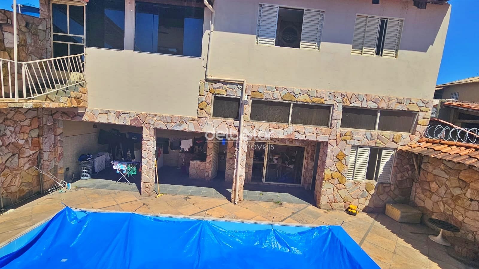 Casa para alugar com 5 quartos, 360m² - Foto 6
