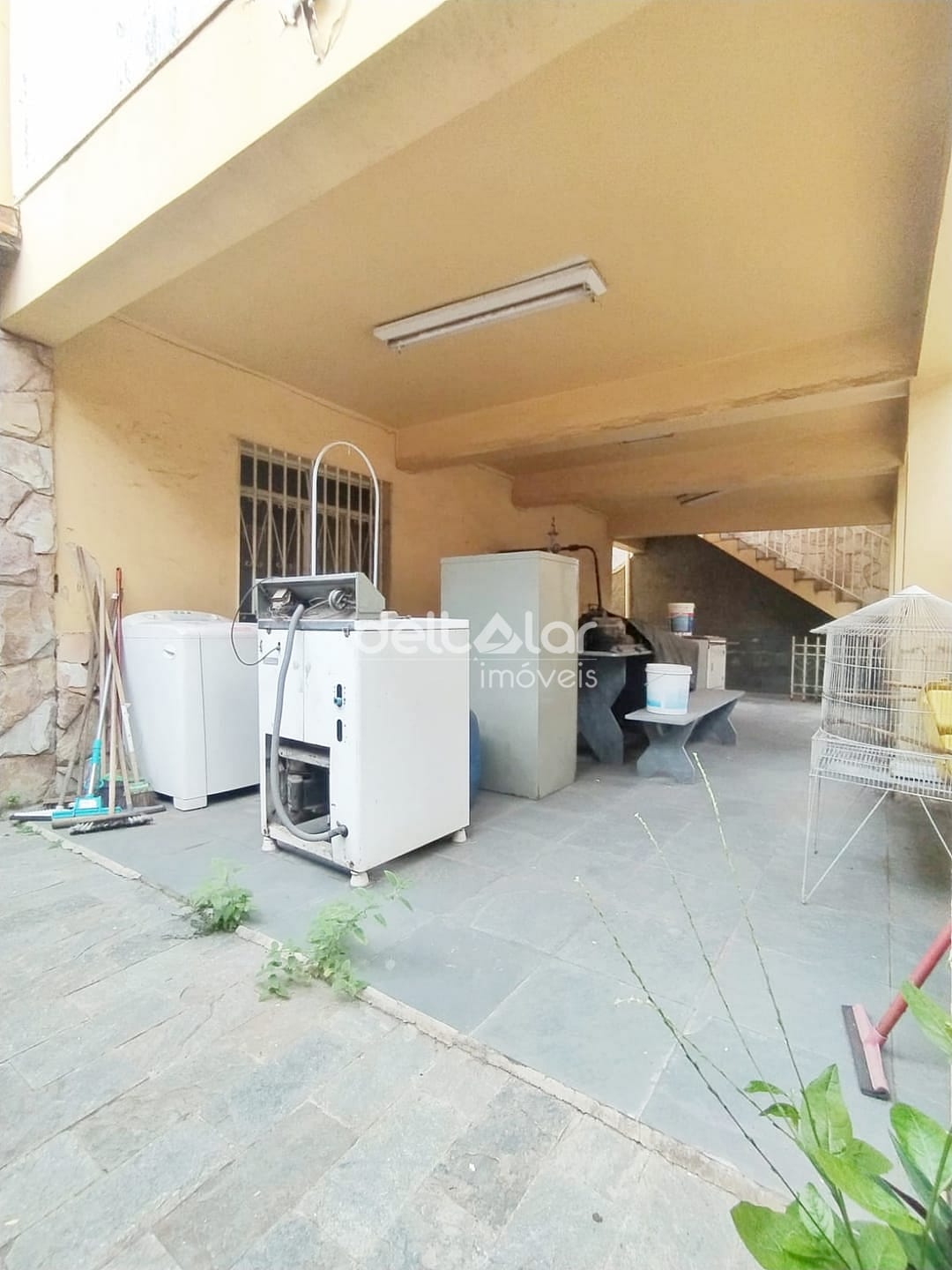 Casa para alugar com 5 quartos, 360m² - Foto 12