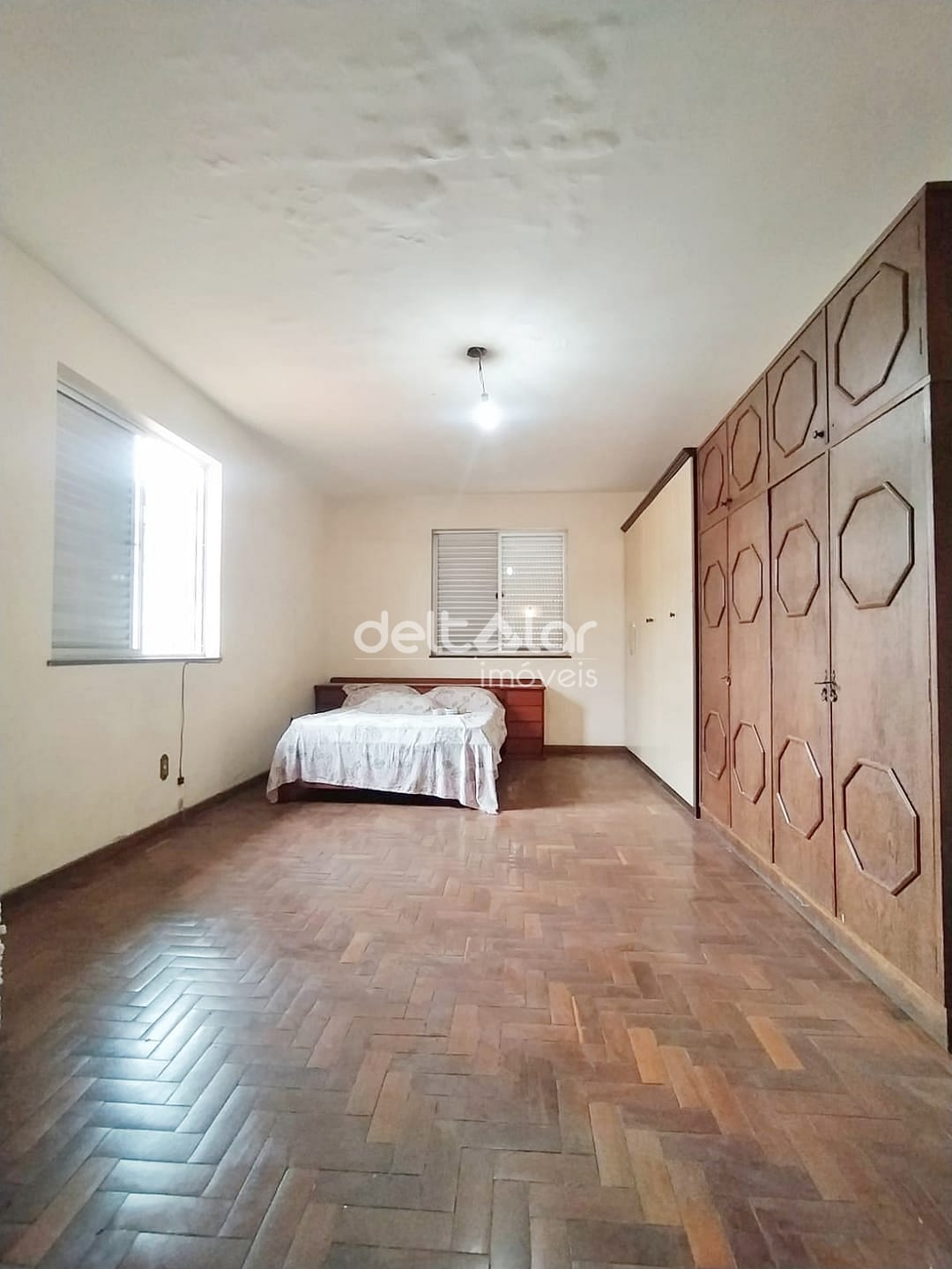 Casa para alugar com 5 quartos, 360m² - Foto 39