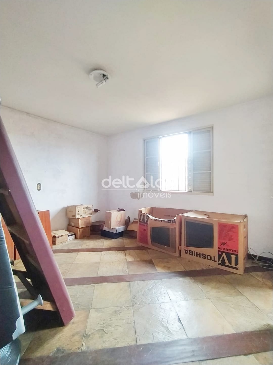 Casa para alugar com 5 quartos, 360m² - Foto 55