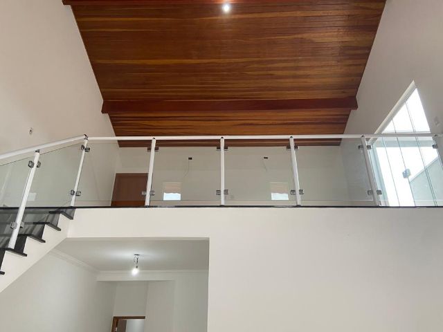 Casa com 225m² 3 quartos e 1 banheiro, à venda, no bairro Vila São Geraldo  em Taubaté