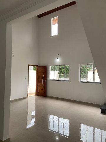 Casa com 225m² 3 quartos e 1 banheiro, à venda, no bairro Vila São Geraldo  em Taubaté