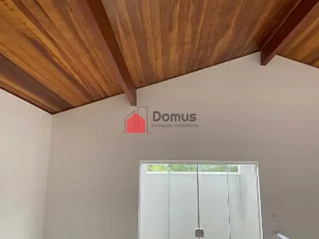 Casa com 225m² 3 quartos e 1 banheiro, à venda, no bairro Vila São Geraldo  em Taubaté