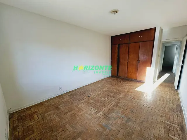 Casa com 122m² 2 quartos e 3 banheiros, à venda, no bairro Jardim Bela Vista em São José dos Campos