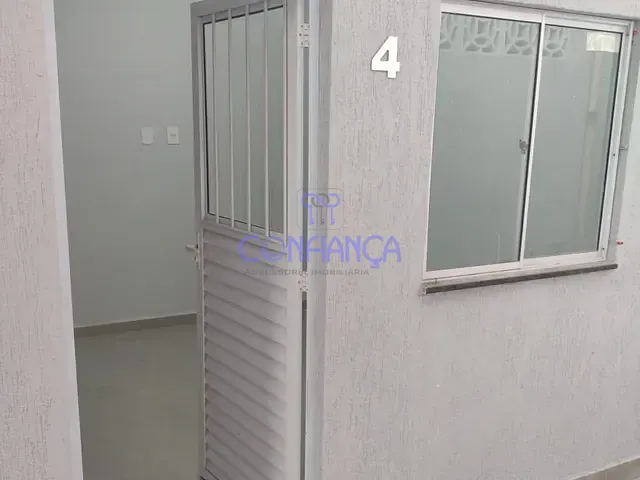 Casa 1 quarto e 2 banheiros, à venda, no bairro Bangu em Rio de Janeiro