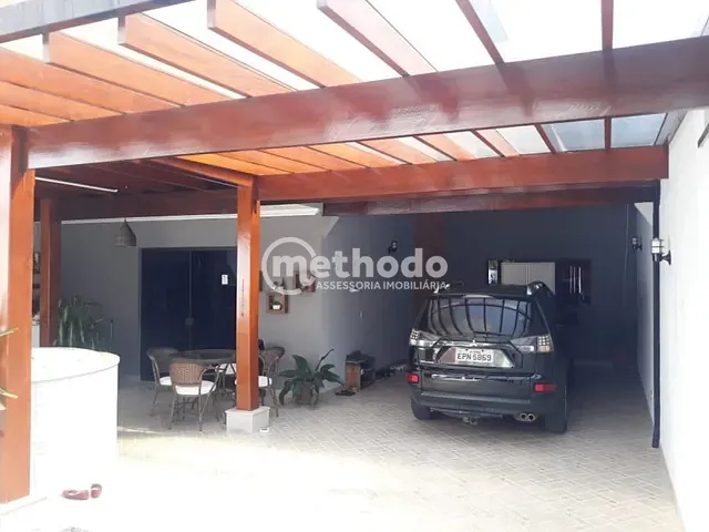 Casa com 300m² 4 quartos e 4 banheiros, à venda, no bairro Parque das Flores em Campinas