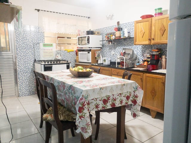Casa com 275m² 4 quartos e 2 banheiros, à venda, no bairro Areal em Pelotas