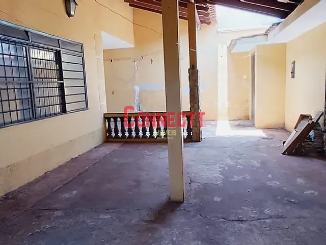 Casa com 200m² 2 quartos e 2 banheiros, à venda, no bairro Jardim Arlindo Laguna em Ribeirão Preto
