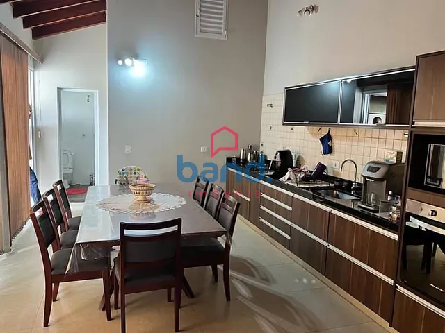 Casa 3 quartos e 2 banheiros, à venda, no bairro Portal Vale do Sol em Porto Feliz
