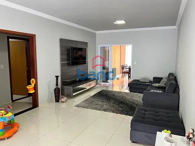 Casa 3 quartos e 2 banheiros, à venda, no bairro Portal Vale do Sol em Porto Feliz