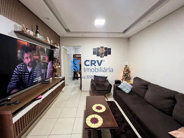 Casa com 198m² 3 quartos e 2 banheiros, à venda, no bairro Antares em Londrina