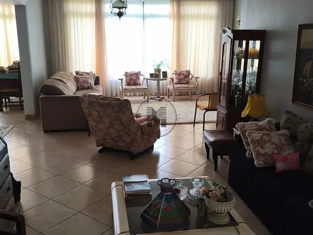 Casa para alugar, no bairro Pedregulho em Guaratinguetá