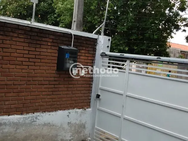 Casa com 300m² 3 quartos e 1 banheiro, à venda, no bairro Jardim Yeda em Campinas