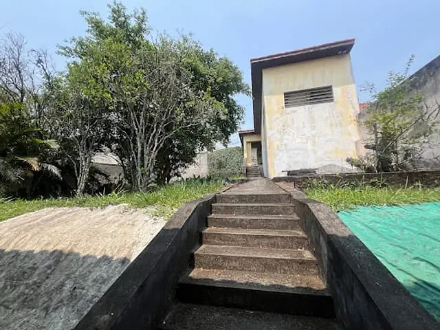 Casa com 643m² 3 quartos e 2 banheiros, à venda, no bairro Santa Luzia em Ribeirão Pires