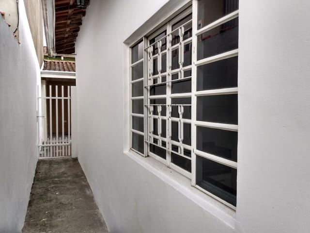 Casa com 125m² 1 quarto e 1 banheiro, à venda, no bairro Jardim Santa Luzia em Pindamonhangaba