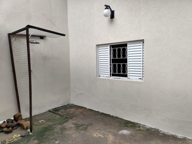 Casa com 125m² 1 quarto e 1 banheiro, à venda, no bairro Jardim Santa Luzia em Pindamonhangaba