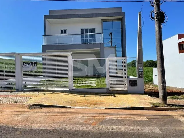 Casa 3 quartos e 2 banheiros, à venda, no bairro São Lucas em Chapecó