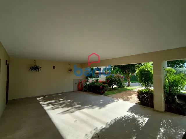 Casa 3 quartos e 4 banheiros, para alugar, no bairro Rafael Alcala em Porto Feliz