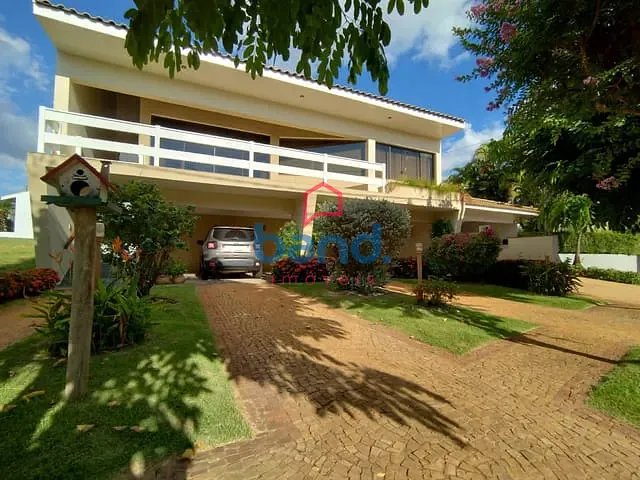 Casa 3 quartos e 4 banheiros, para alugar, no bairro Rafael Alcala em Porto Feliz