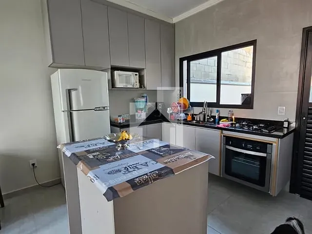 Casa com 289m² 3 quartos e 2 banheiros, à venda, no bairro Jardim Itália em Itupeva