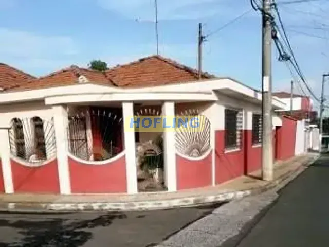 Casa com 254m² 3 quartos e 2 banheiros, à venda, no bairro Vila Saibreiro em Rio Claro