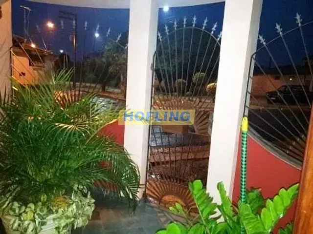 Casa com 254m² 3 quartos e 2 banheiros, à venda, no bairro Vila Saibreiro em Rio Claro
