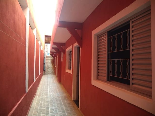 Foto do Casa - Casa com 2 dormitórios para alugar, 80 m² por R$ 900,00/mês - Jardim Cruzeiro do Sul - São José dos Campos/SP | INDEPENDENCE NEGOCIOS IMOBILIARIOS LTDA